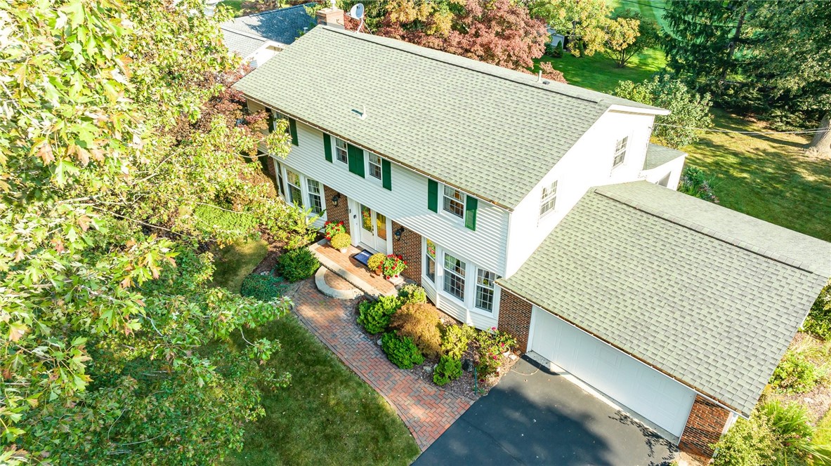 79 Barnfield Road Henrietta, NY 14534 - Photo 8 of 47