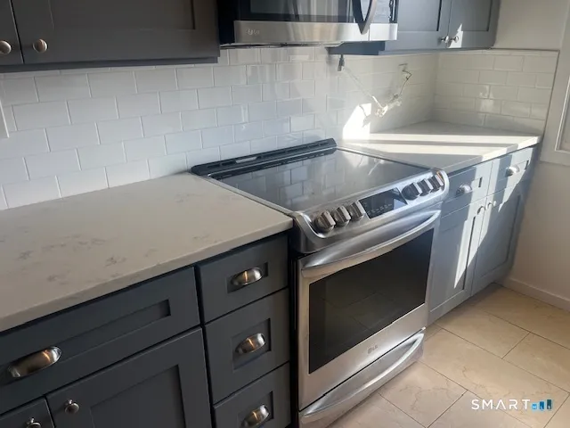 a close view of stove