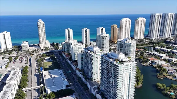 $1,150,000 | 300 Sunny Isles Boulevard, Unit 41405, Sunny Isles Beach, FL 33160