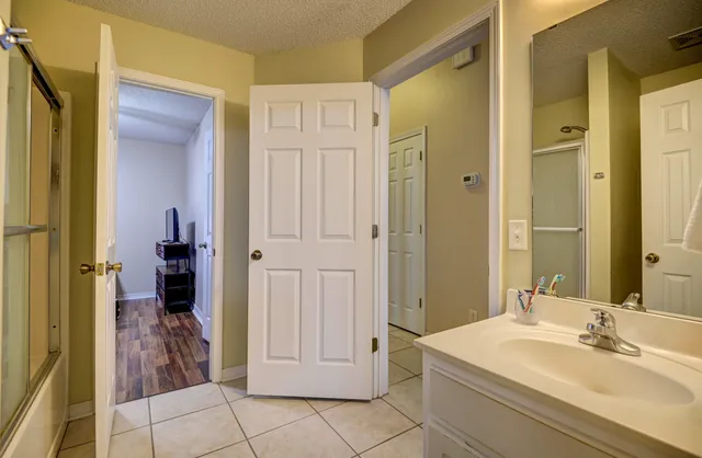 $288,000 | 699 Ferguson Drive, Fort Walton Beach, FL 32547