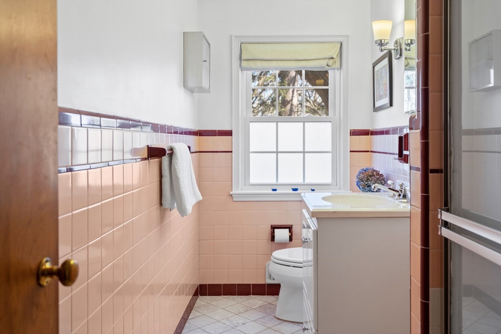 15 Monadnock Road Arlington, MA 02476 - Photo 12 of 19 Gallery Image 12