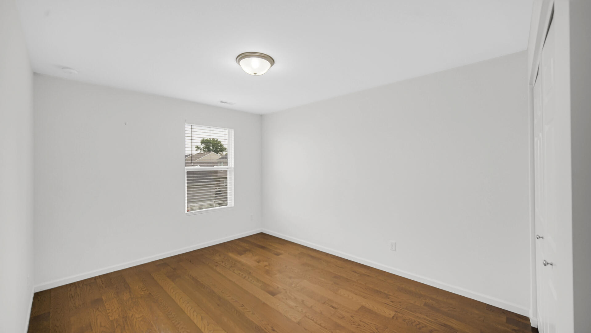 12772 Rutledge Place Crown Point, IN 46307 - Photo 14 of 24 1919x1080