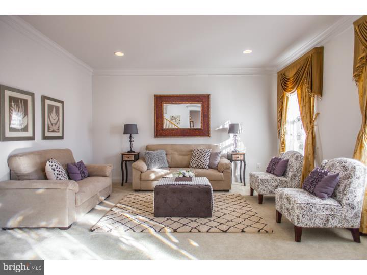 210 Tremain Road Bensalem, PA 19020 - Photo 5 of 25 Living Room