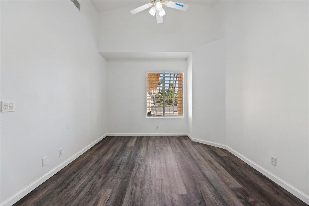68635 Panorama Road Cathedral City, CA 92234 - Photo 46 of 58 41-Bedroom 3