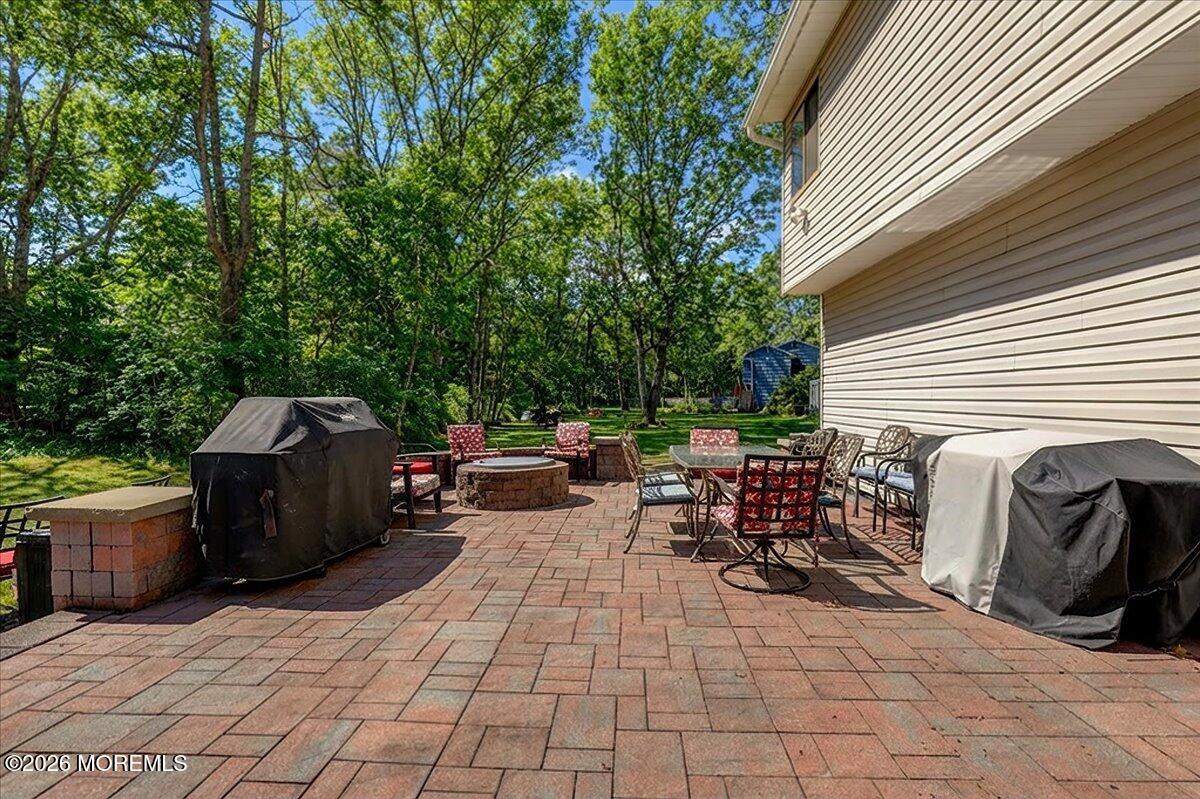 33 Ashford Road Jackson, NJ 08527 - Photo 62 of 71 62-Patio