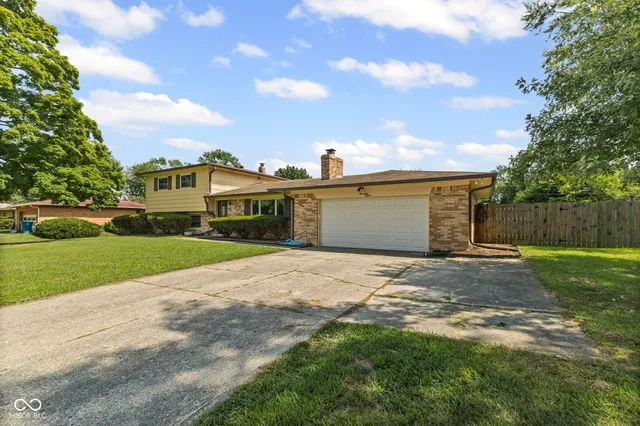 $299,900 | 1715 West 63rd Street, Indianapolis, IN 46260