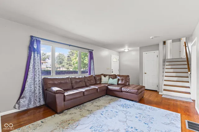 $299,900 | 1715 West 63rd Street, Indianapolis, IN 46260