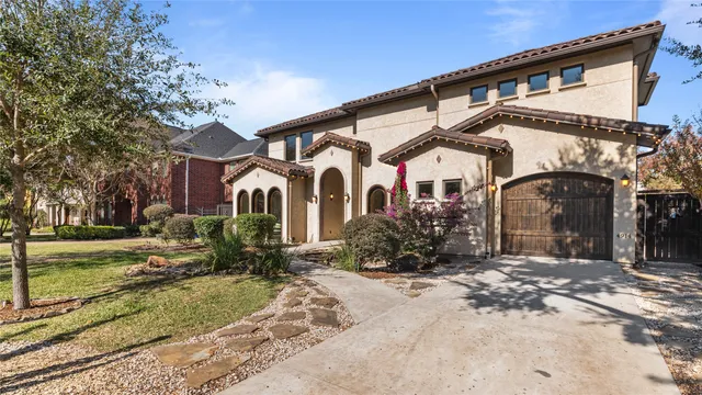 $1,890,000 | 4914 Imperial Street, Bellaire, TX 77401