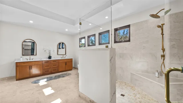 $1,890,000 | 4914 Imperial Street, Bellaire, TX 77401