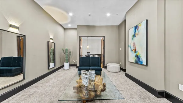 $1,890,000 | 4914 Imperial Street, Bellaire, TX 77401