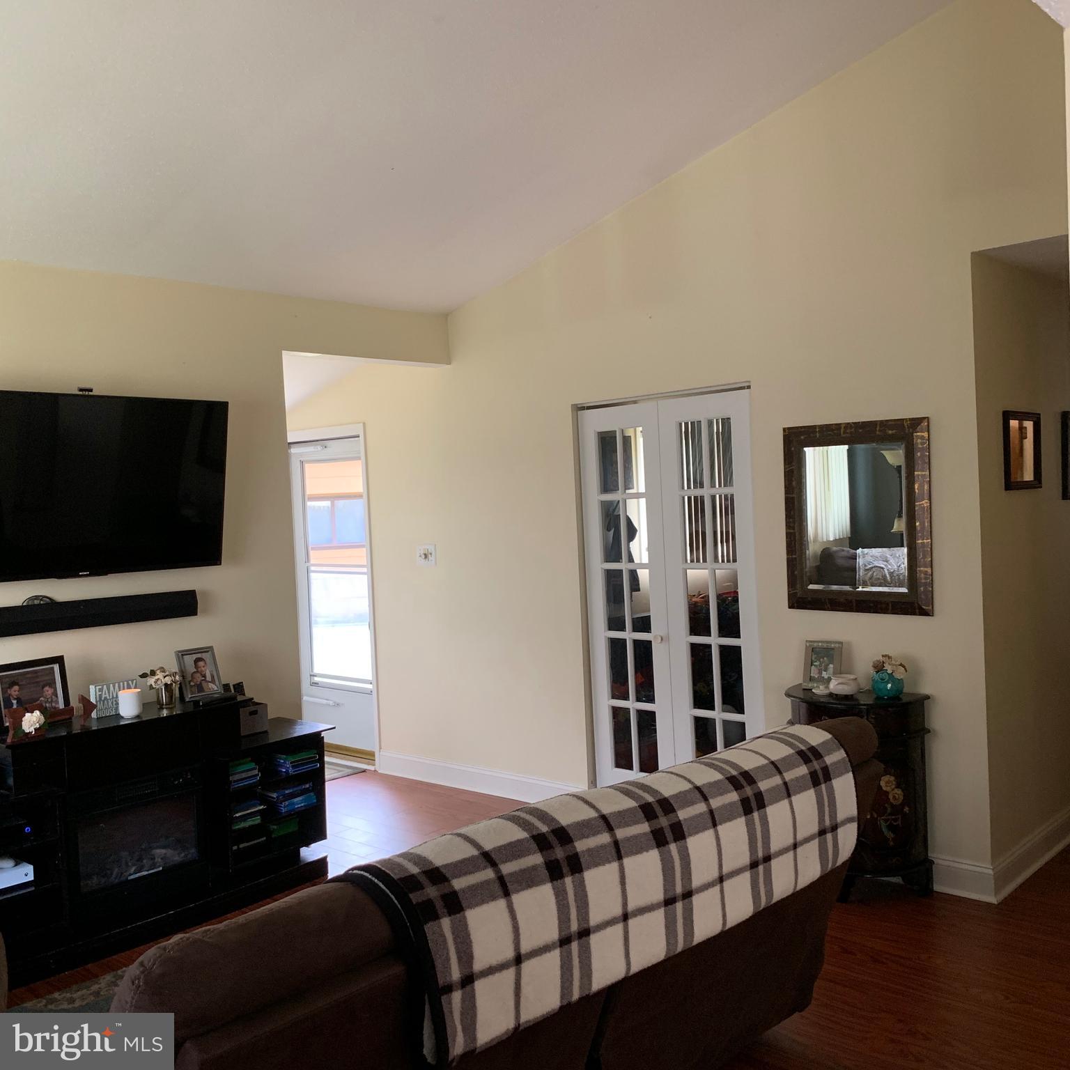 37 Chiswick Drive Lindenwold, NJ 08021 - Photo 8 of 21