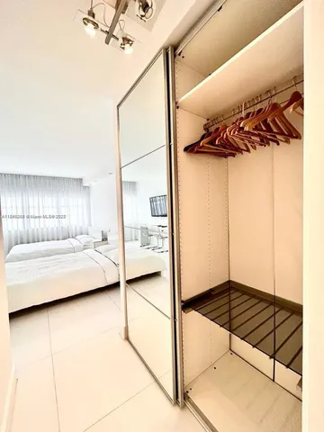 $3,500 | Miami Beach City Center, Miami Beach, FL 33139