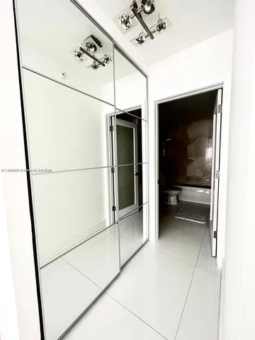 $3,500 | Miami Beach City Center, Miami Beach, FL 33139