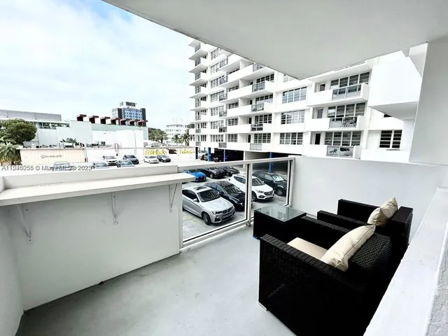 $3,500 | Miami Beach City Center, Miami Beach, FL 33139