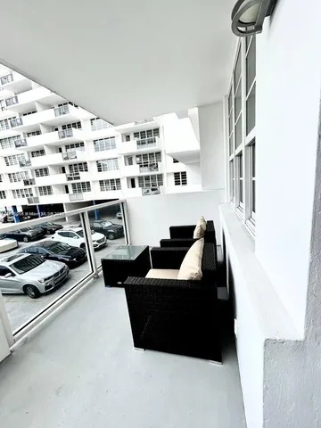 $3,500 | Miami Beach City Center, Miami Beach, FL 33139