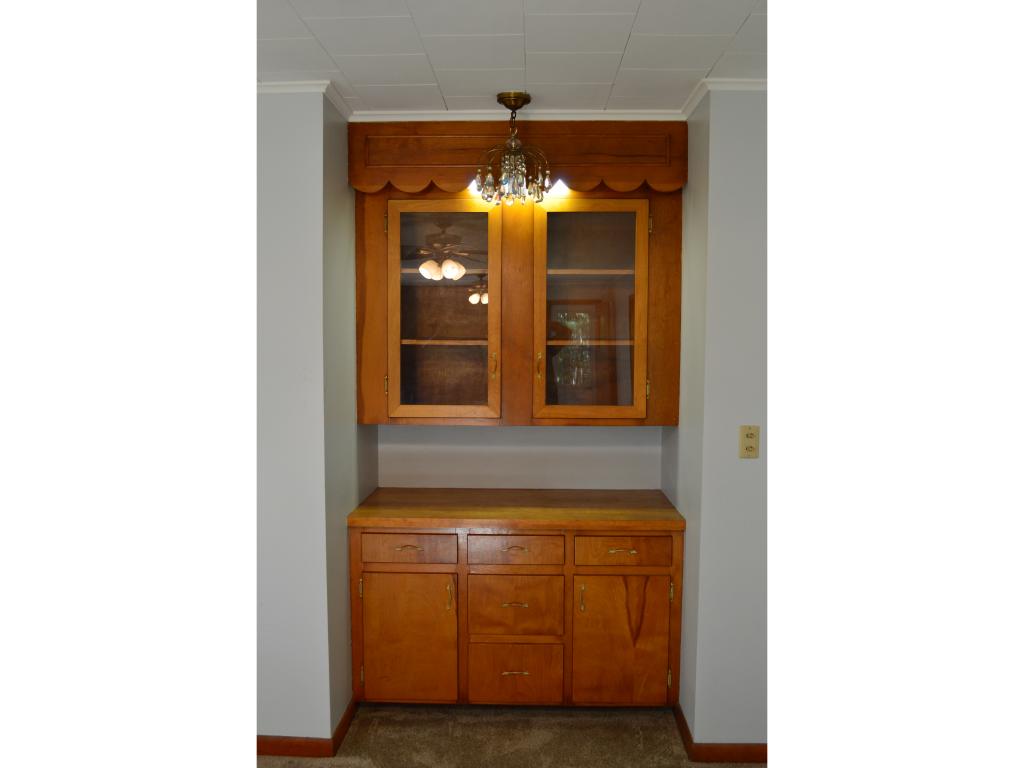 138 Chapman Road Keene, NH 03431 - Photo 11 of 36