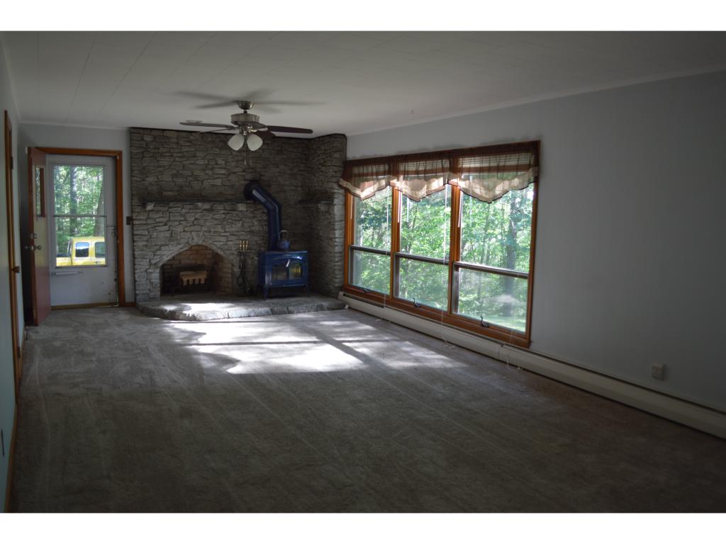 138 Chapman Road Keene, NH 03431 - Photo 12 of 36
