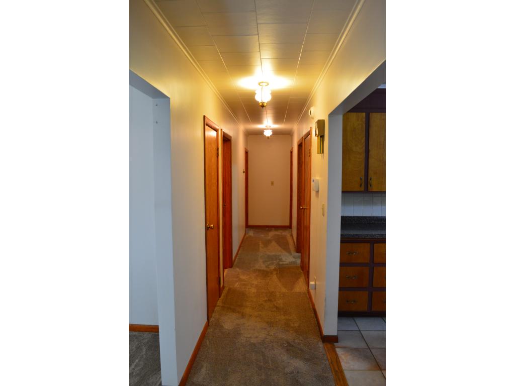 138 Chapman Road Keene, NH 03431 - Photo 13 of 36