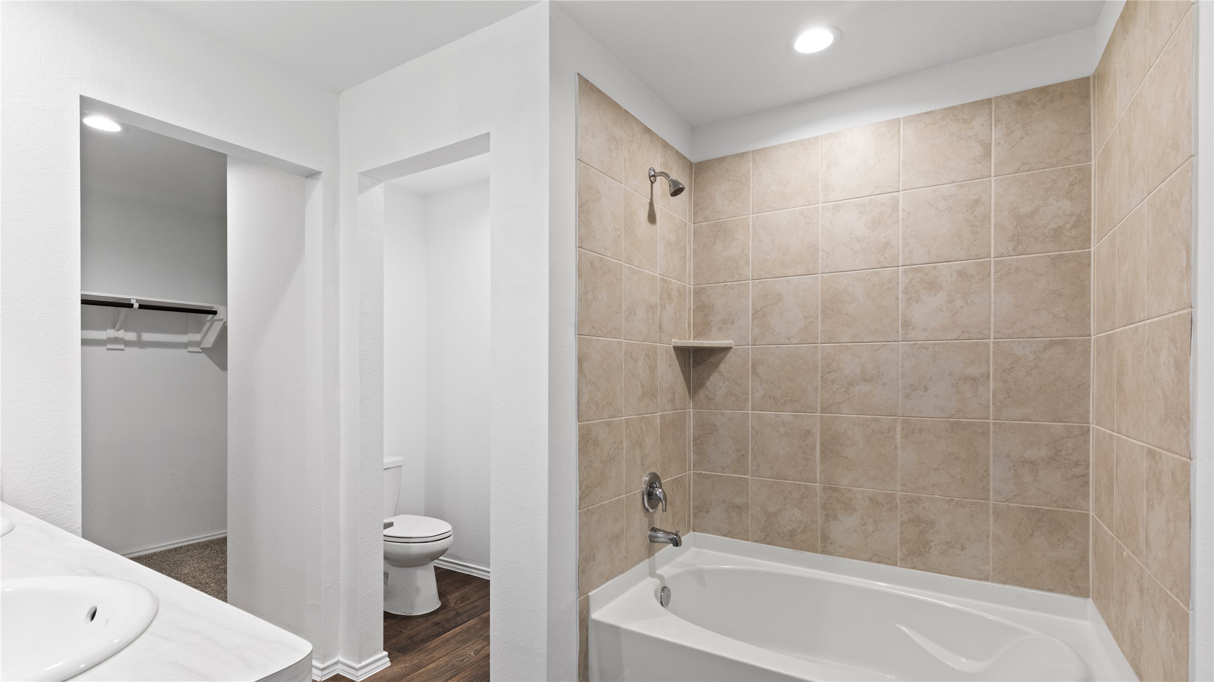 2326 Spruce Clf Lane Spring, TX 77373 - Photo 17 of 24 Primary bathroom