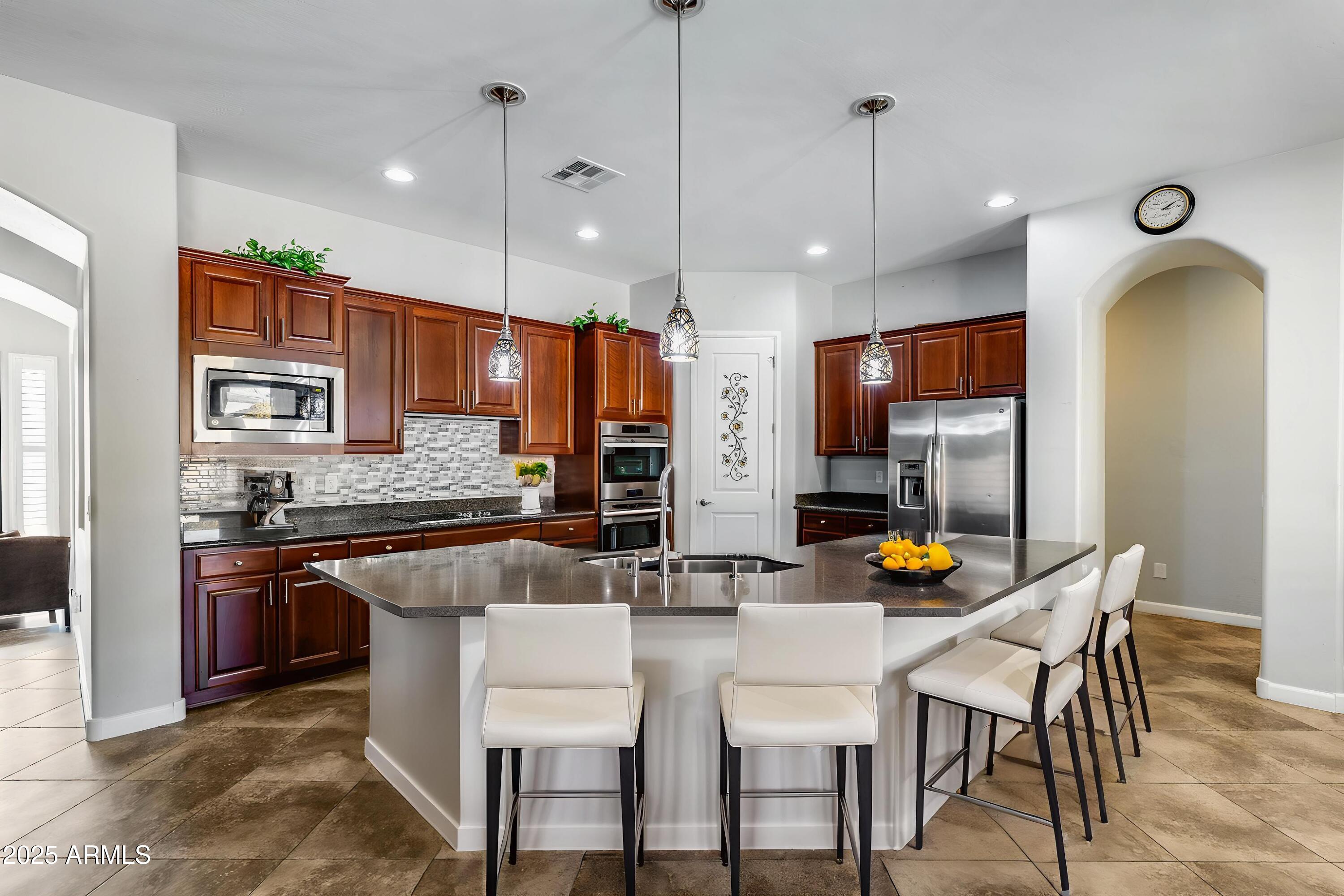 3160 East Powell Place Chandler, AZ 85249 - Photo 14 of 36 Kitchen