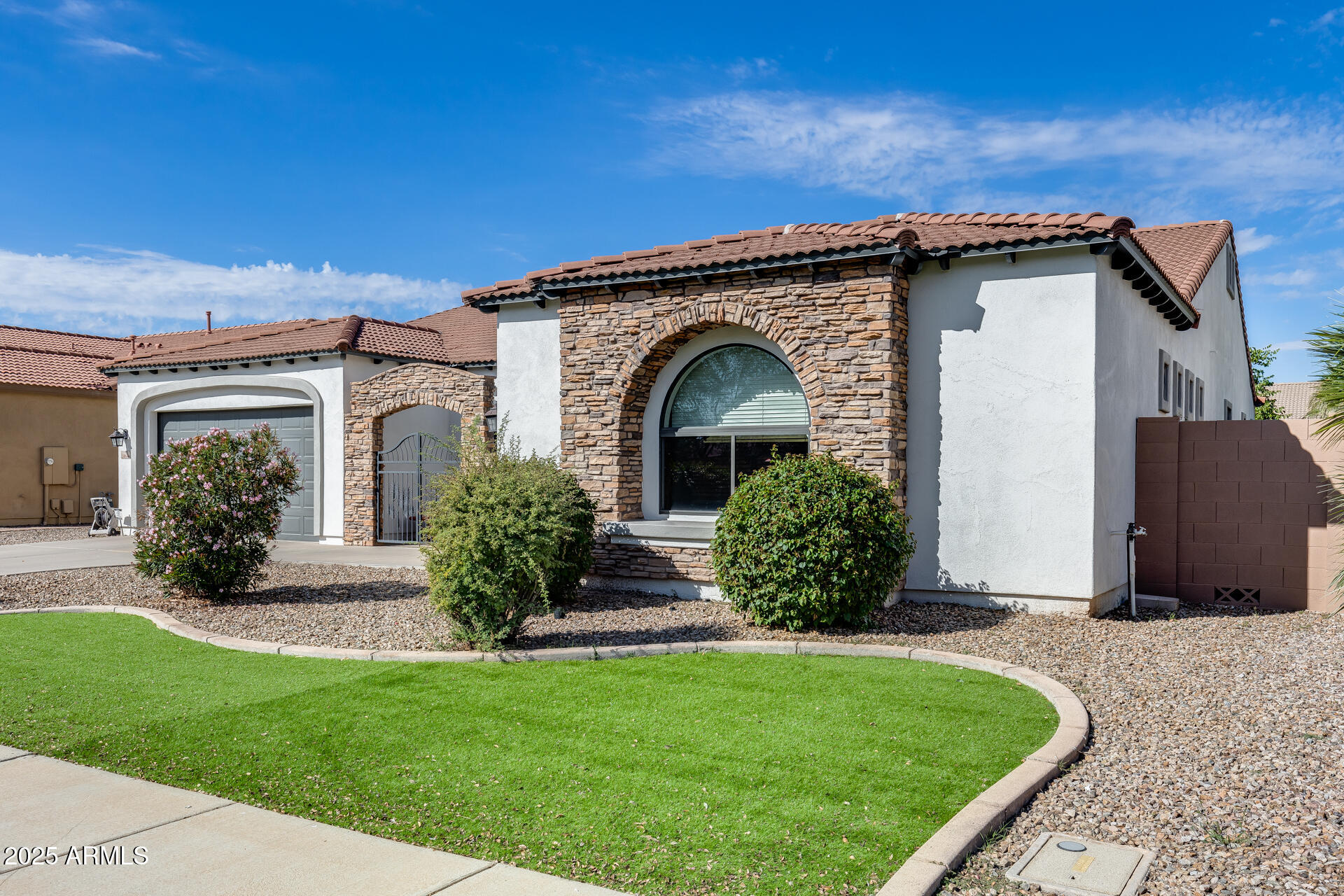 3160 East Powell Place Chandler, AZ 85249 - Photo 2 of 36 Front