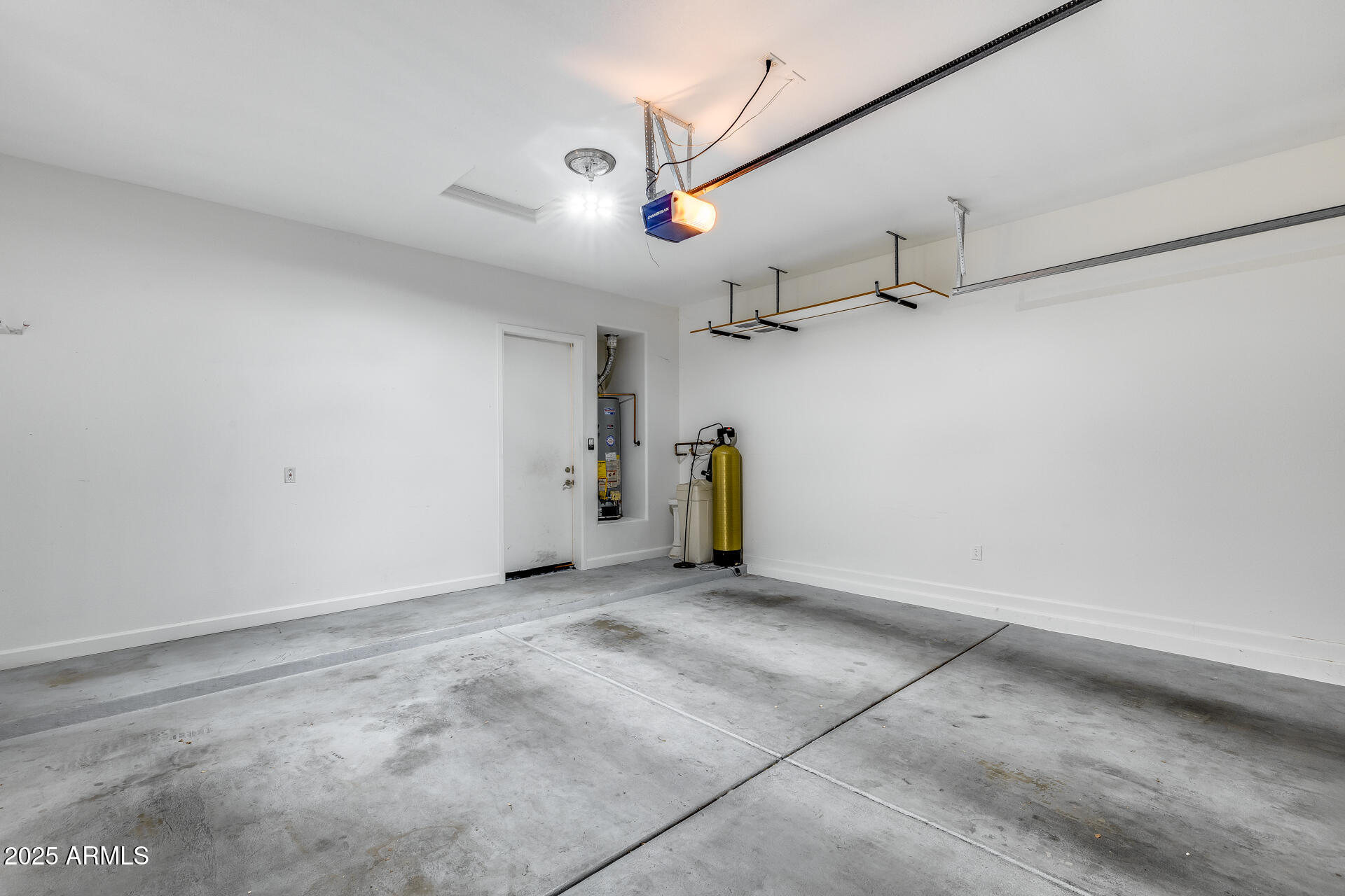 3160 East Powell Place Chandler, AZ 85249 - Photo 31 of 36 Garage