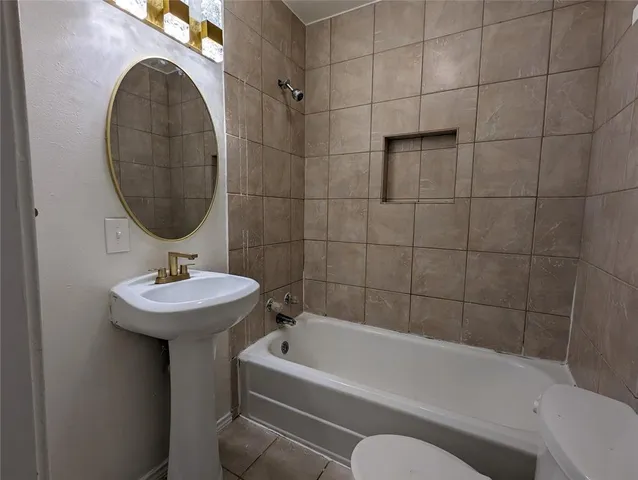 $1,550 | 6330 Vickery Boulevard, Dallas, TX 75214