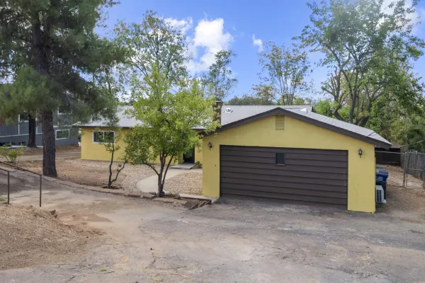 $745,000 | 1121 11th Street, Ramona, CA 92065