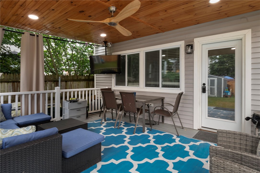 26 Pearl Street Newport, RI 02840 - Photo 40 of 48