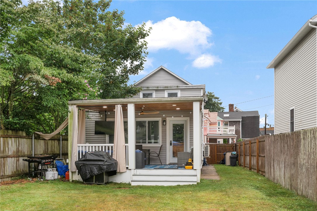 26 Pearl Street Newport, RI 02840 - Photo 46 of 48