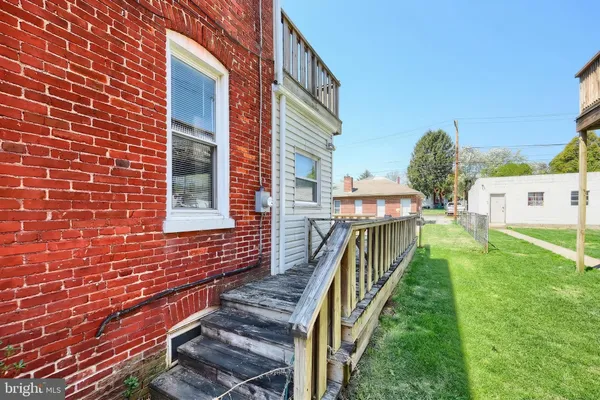 $179,900 | 723 Pennsylvania Avenue, York, PA 17404