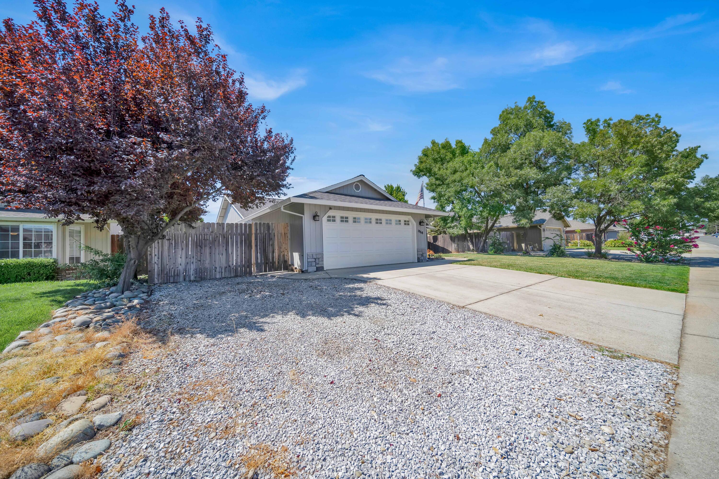 1968 Airstrip Road Redding, CA 96003 - Photo 29 of 42 Redding-Real-Estate-Photography-4