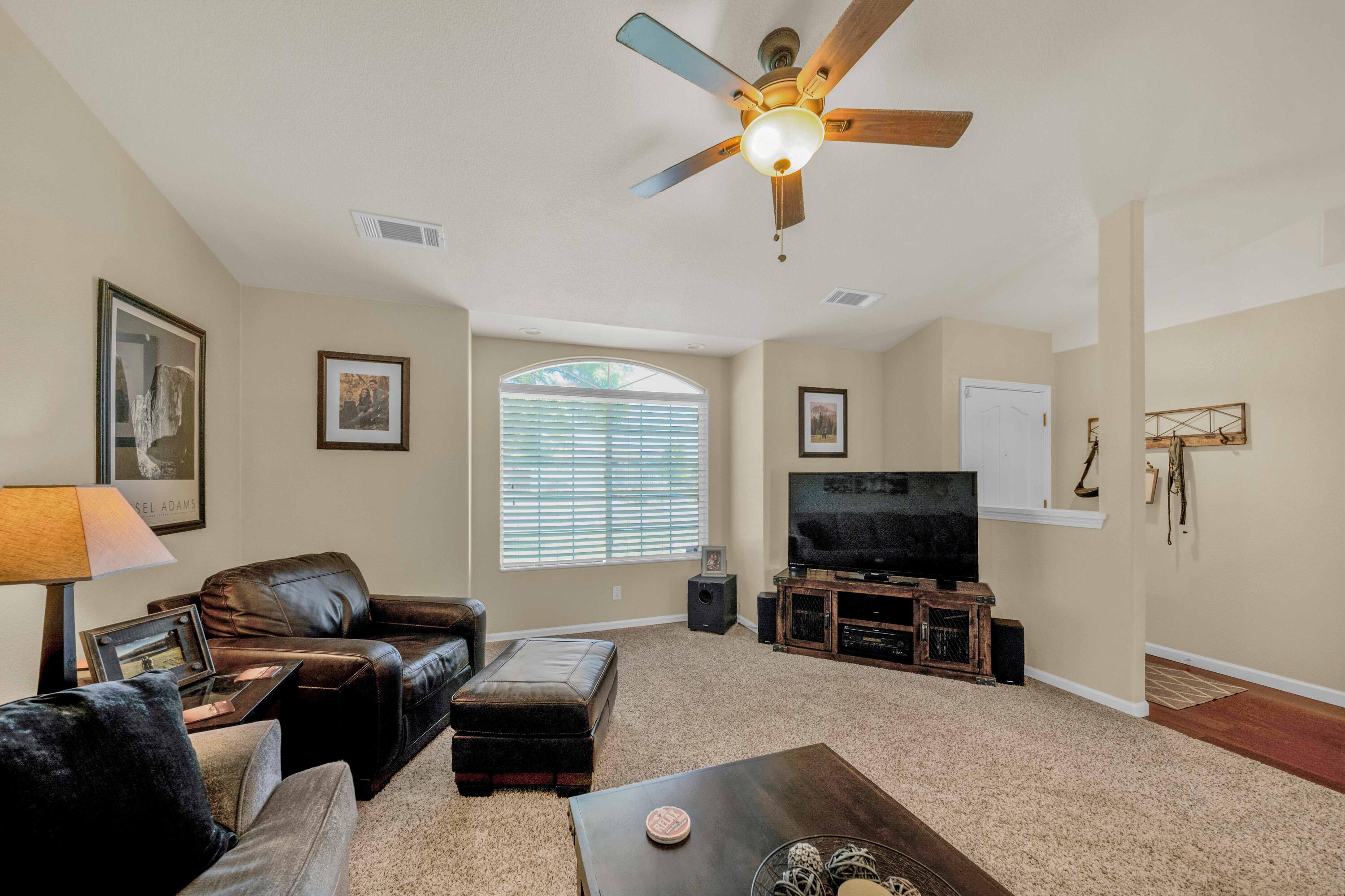 1968 Airstrip Road Redding, CA 96003 - Photo 3 of 42 Redding-Real-Estate-Photography-21