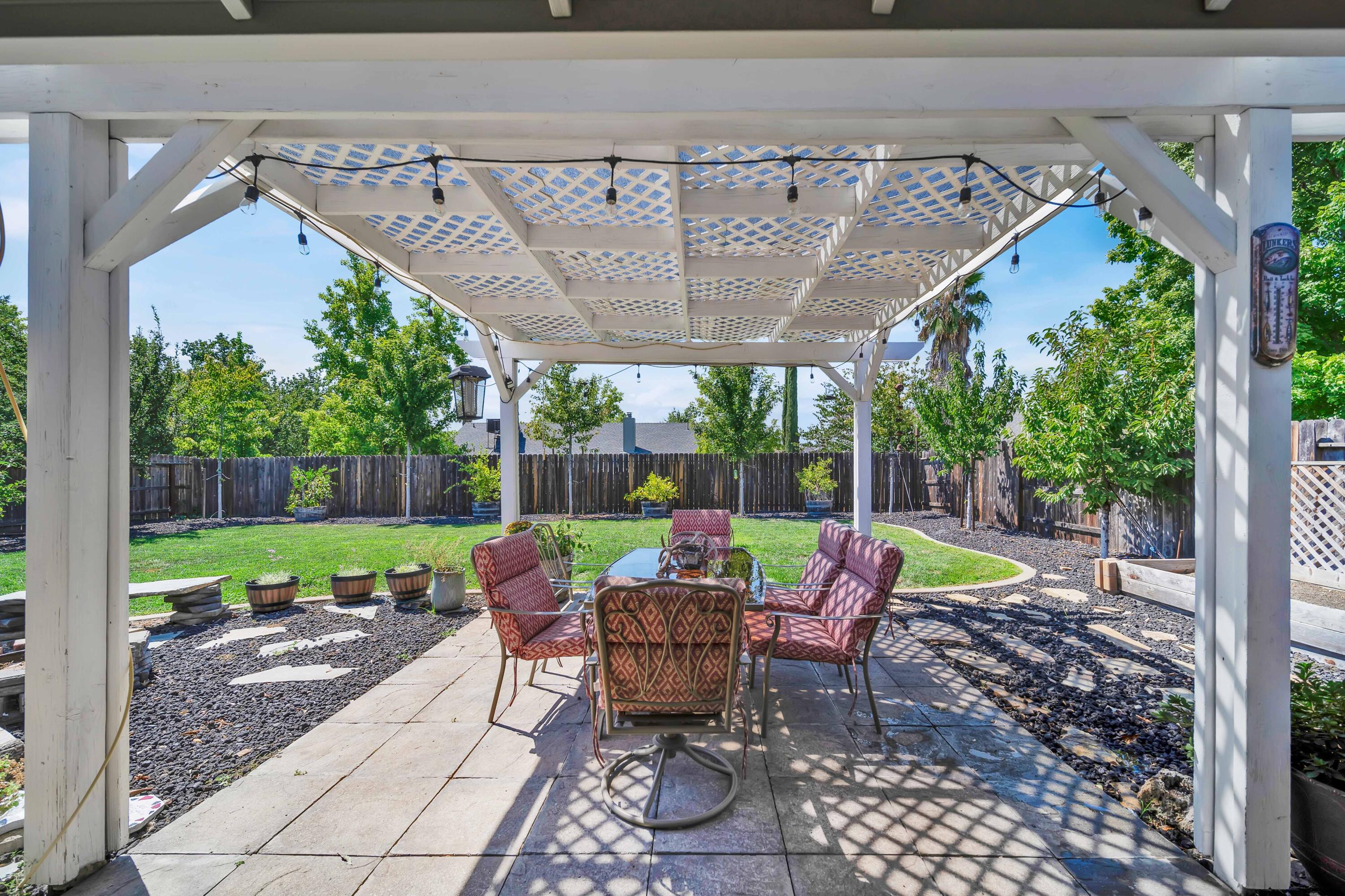 1968 Airstrip Road Redding, CA 96003 - Photo 32 of 42 Redding-Real-Estate-Photography-9