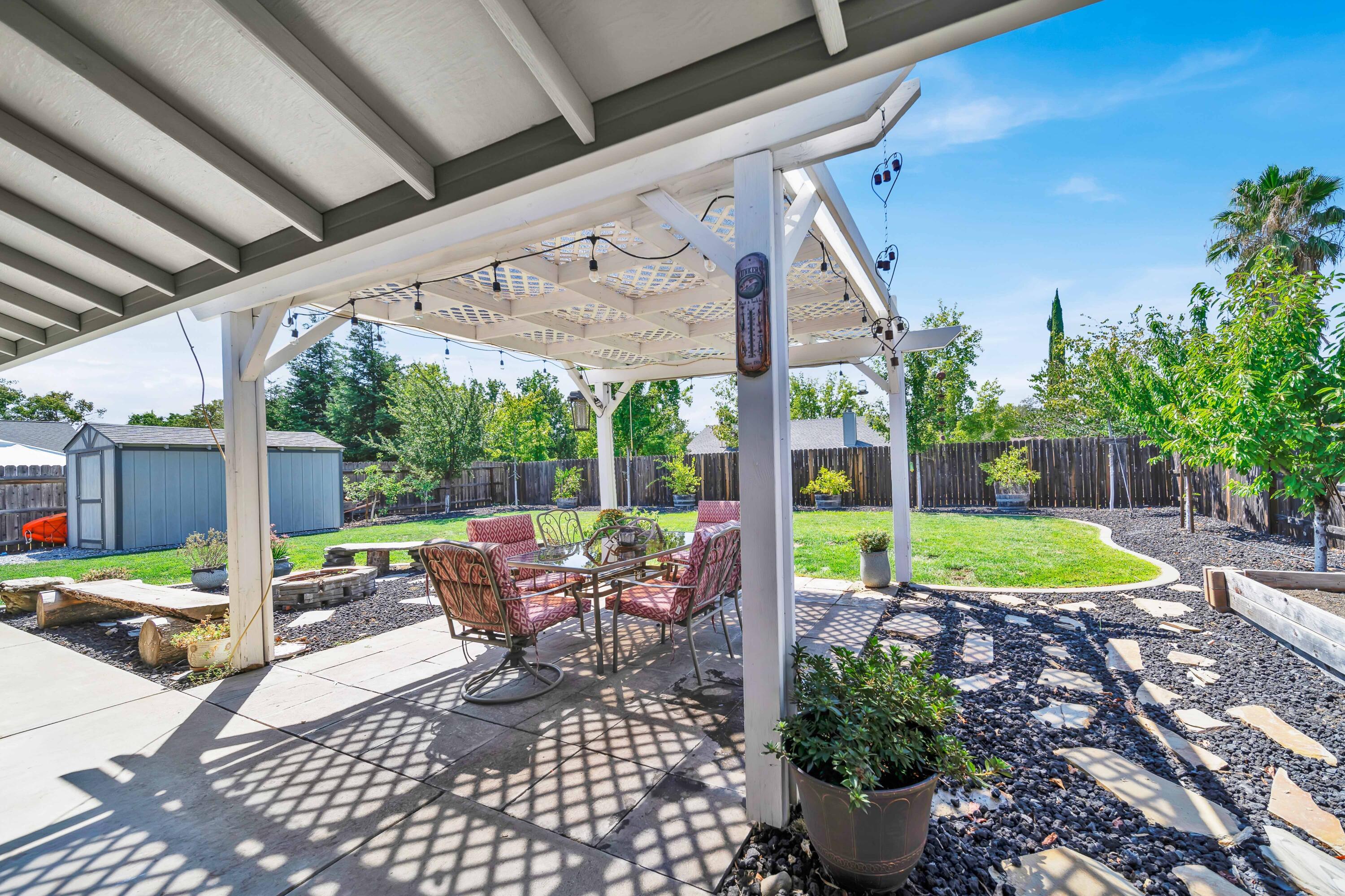 1968 Airstrip Road Redding, CA 96003 - Photo 33 of 42 Redding-Real-Estate-Photography-8