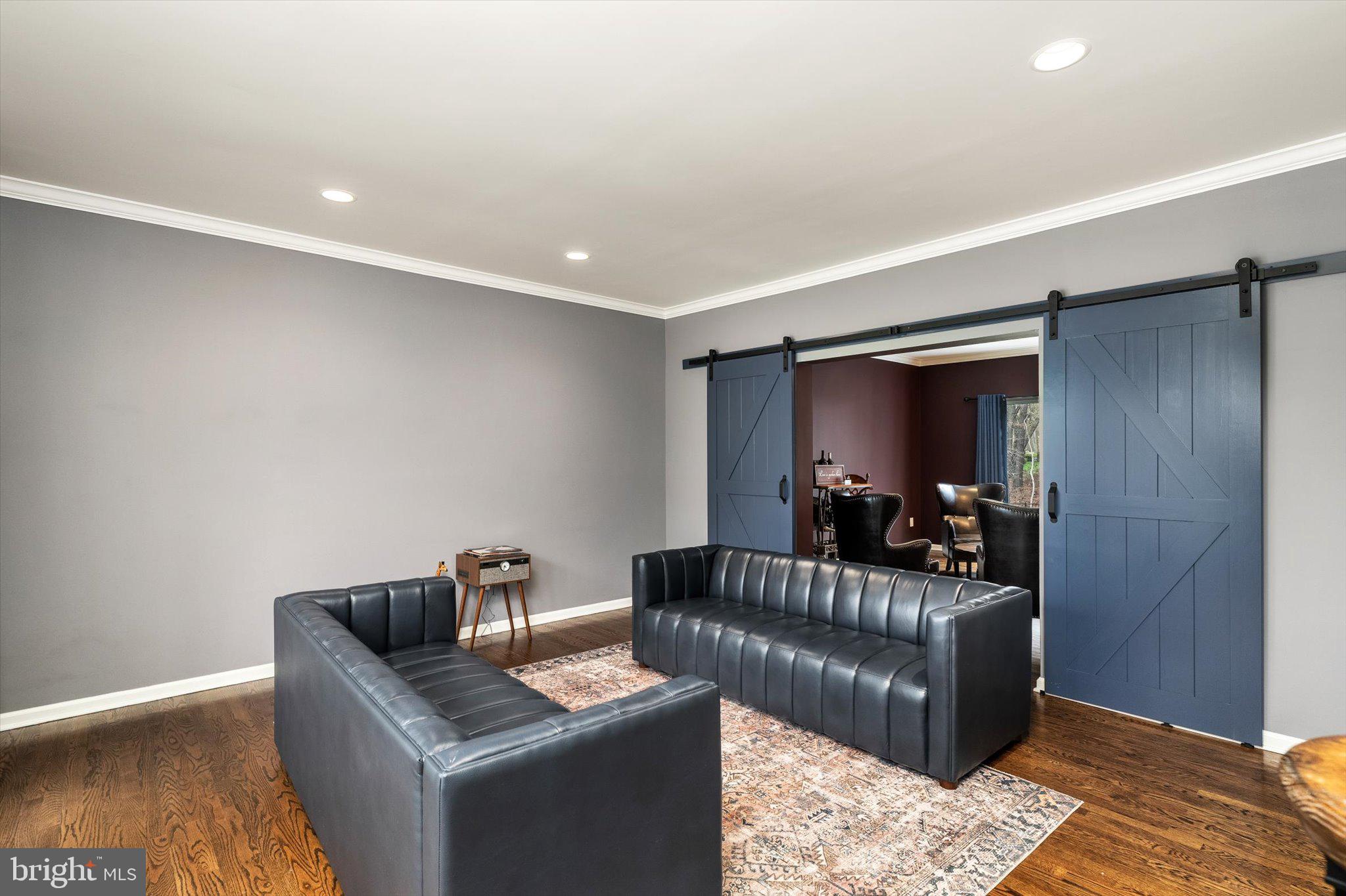 5 Oak Ridge Court Voorhees, NJ 08043 - Photo 9 of 41