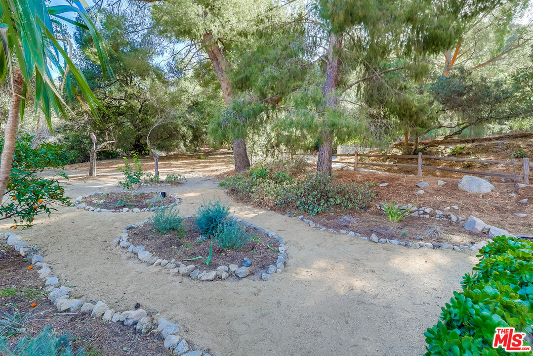 4137 Big Tujunga Canyon Road Tujunga, CA 91042 - Photo 10 of 57 Gallery Image 10