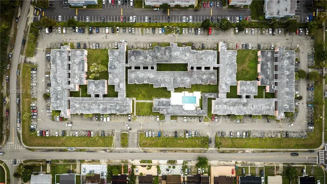 $149,990 | 19701 Southwest 114th Avenue, Unit 364, Miami, FL 33157