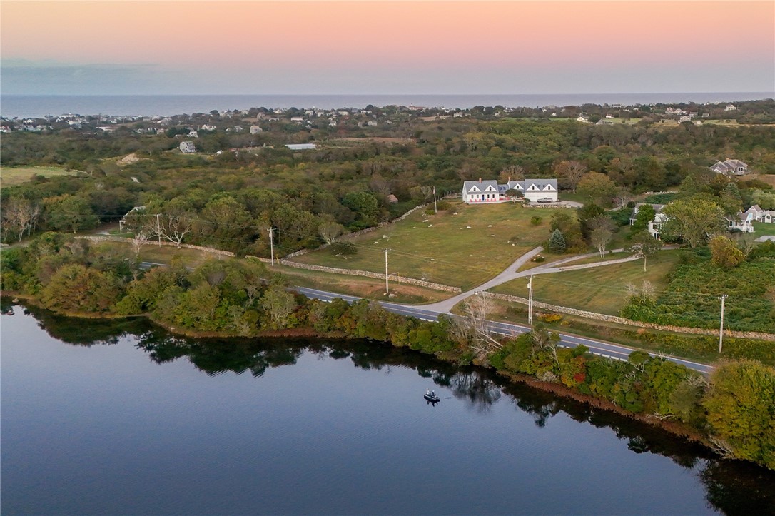 1087 Lakeside Drive Block Island, RI 02807 - Photo 3 of 33