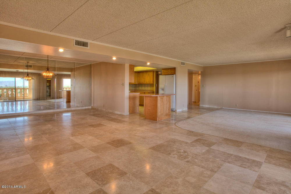 7940 East Camelback Road, Unit 708 Scottsdale, AZ 85251 - Photo 11 of 23 Dinning Kitchen1