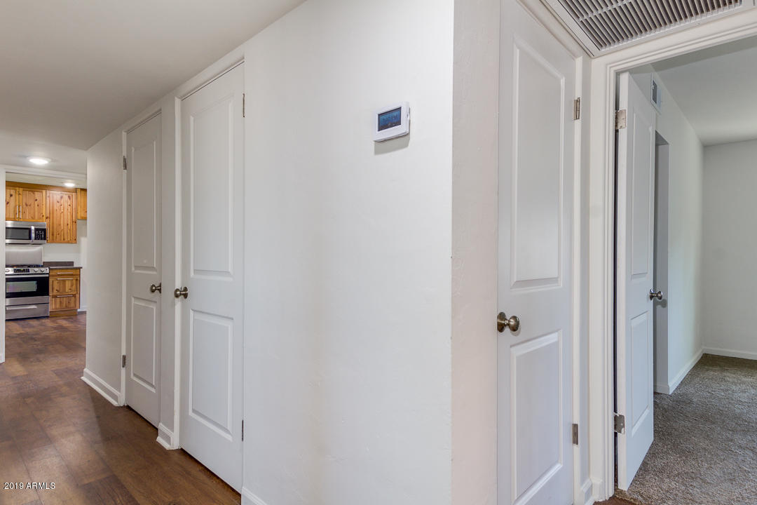 2115 West Avalon Drive Phoenix, AZ 85015 - Photo 11 of 21 11-Avalon