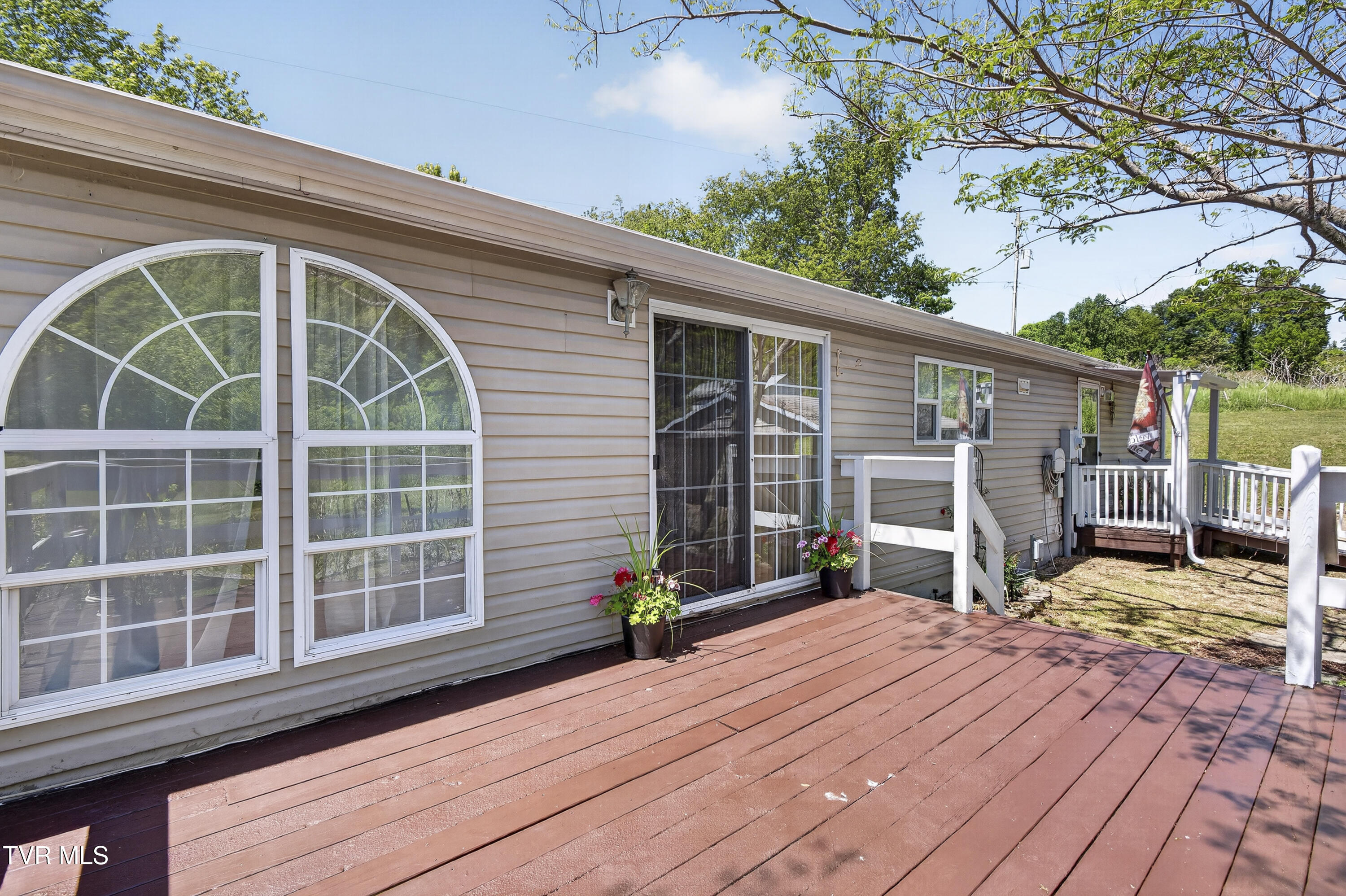 12392 Rich Valley Road Bristol, VA 24202 - Photo 17 of 53 12392-Rich-Valley-Rd-Bristol-VA-32