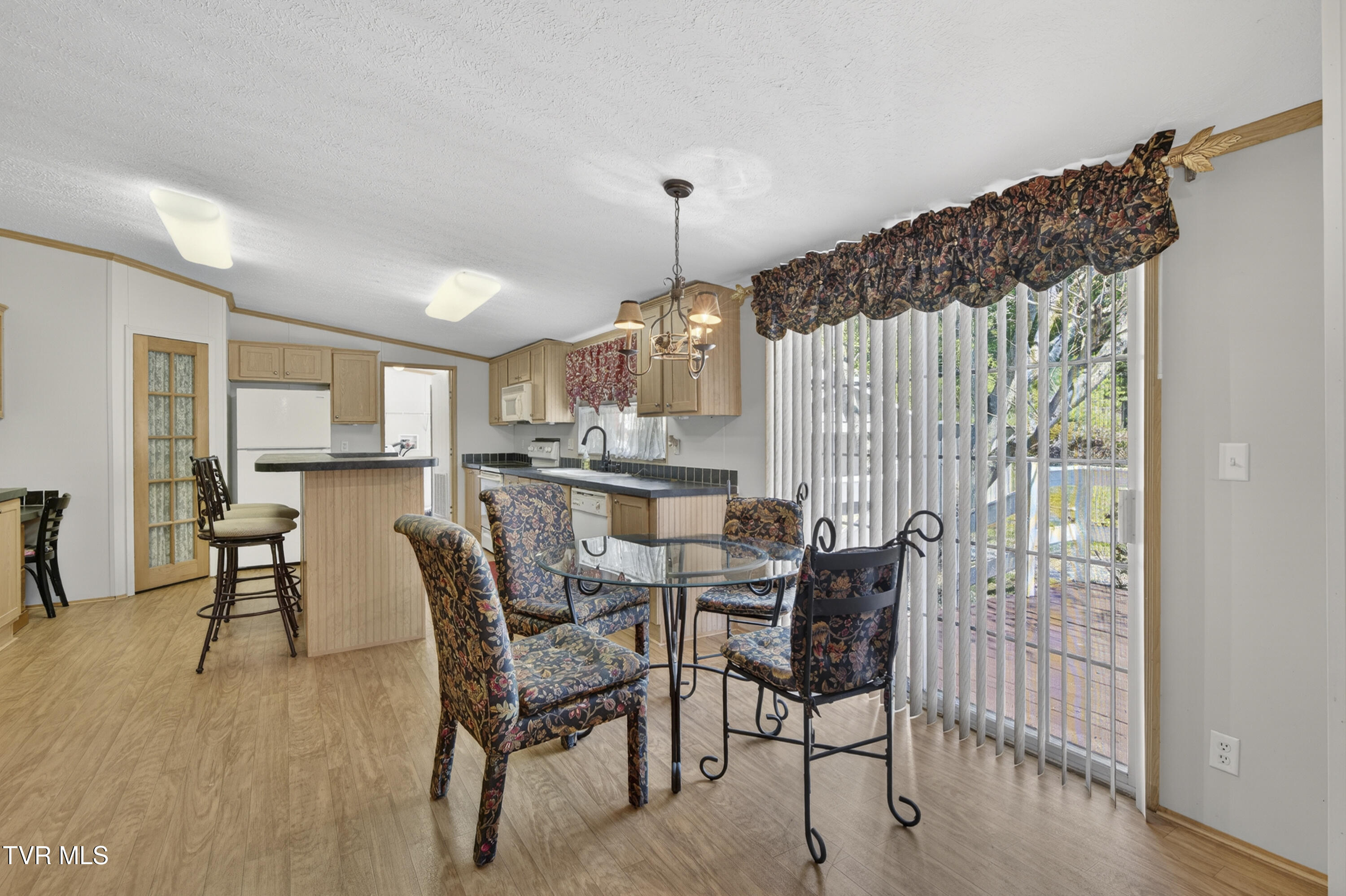 12392 Rich Valley Road Bristol, VA 24202 - Photo 23 of 53 12392-Rich-Valley-Rd-Bristol-VA-35