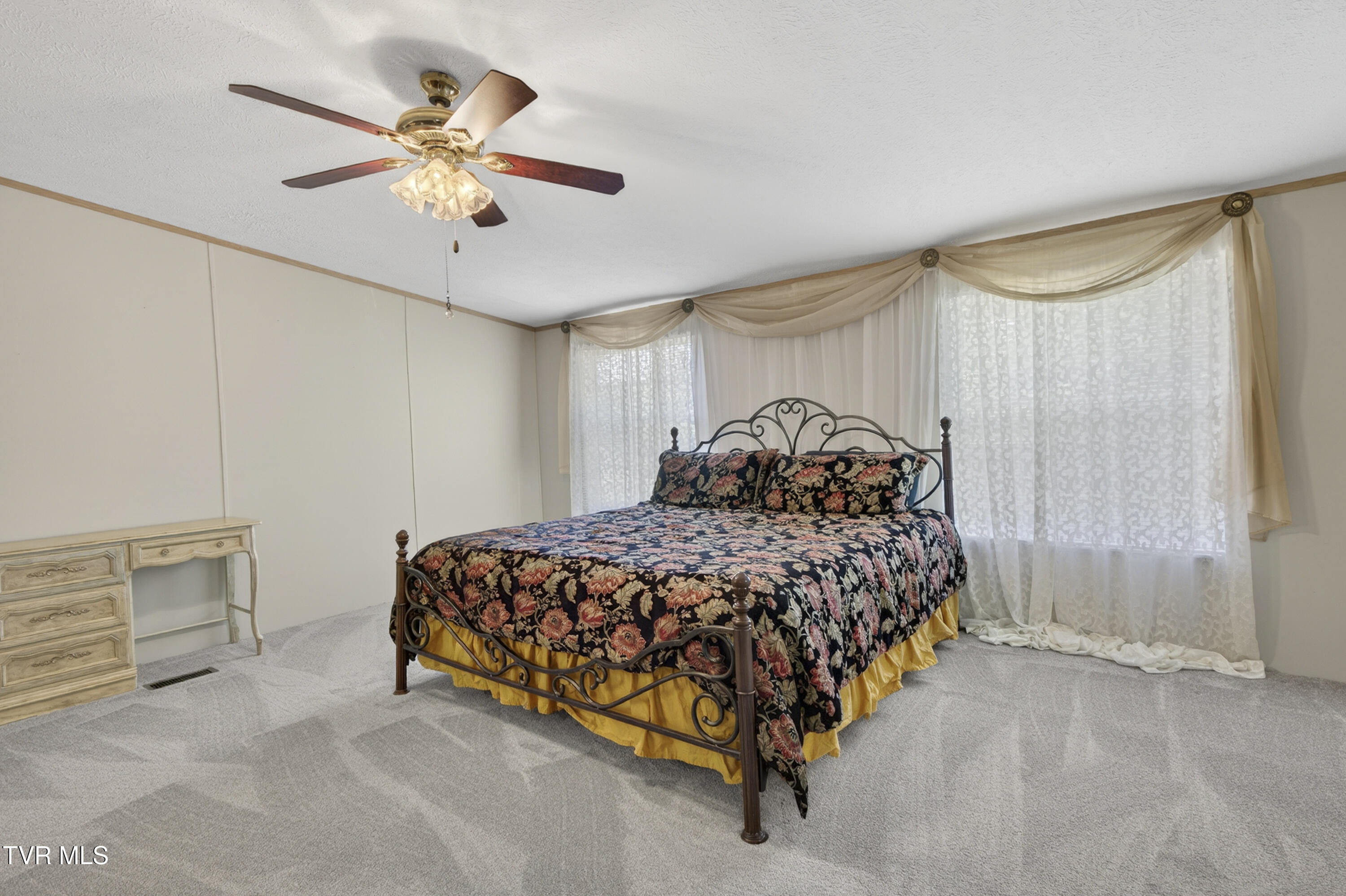 12392 Rich Valley Road Bristol, VA 24202 - Photo 31 of 53 12392-Rich-Valley-Rd-Bristol-VA-44