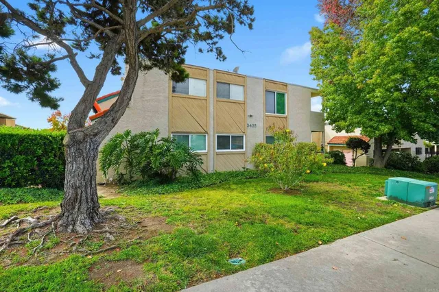 $2,595 | 3435 Capalina Road, Unit 10, San Marcos, CA 92069