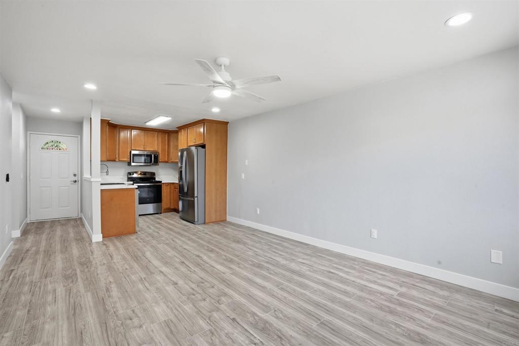 3435 Capalina Road, Unit 10 San Marcos, CA 92069 - Photo 8 of 33