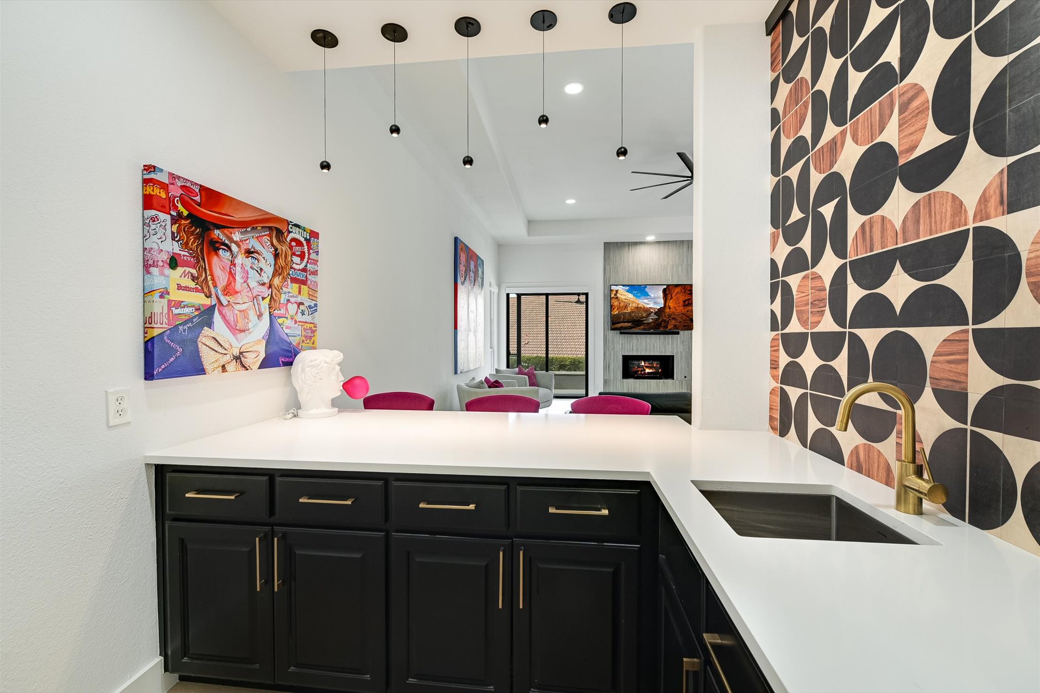 32 Wingreen Loop The Hills, TX 78738 - Photo 11 of 30 Downstairs Bar