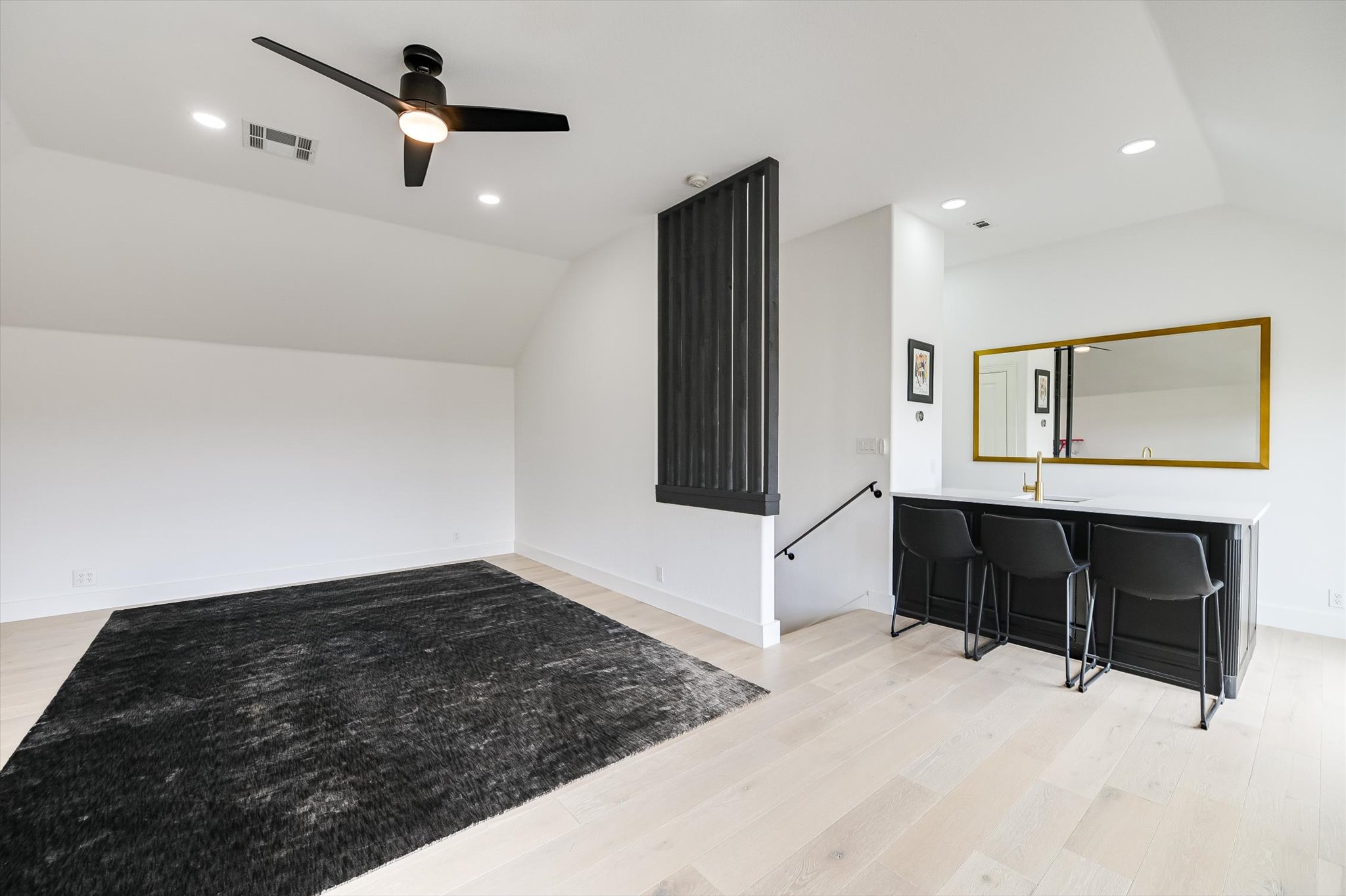 32 Wingreen Loop The Hills, TX 78738 - Photo 13 of 30 Upstairs Living area with 2nd bar