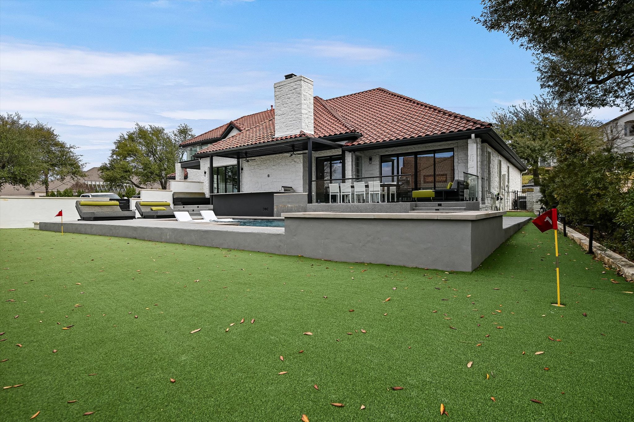 32 Wingreen Loop The Hills, TX 78738 - Photo 30 of 30 Putting green