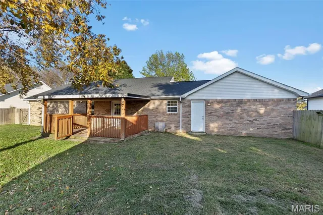 $220,000 | 911 Pine Street, Sikeston, MO 63801